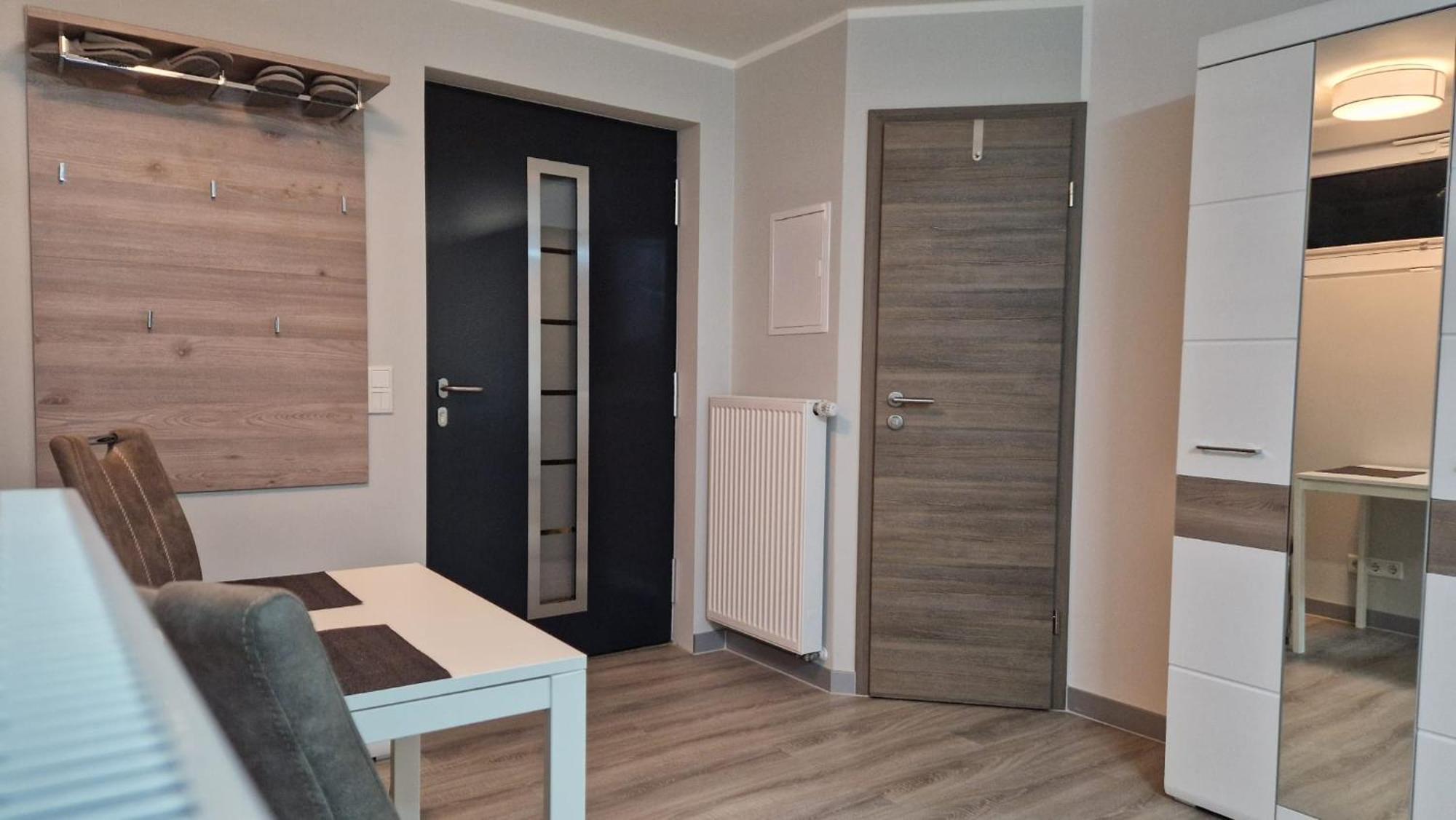 Ferienwohnung Oder Studio Dresden-Neustadt Inkl Parkplatz Mit Balkon Oder Terrasse Room photo